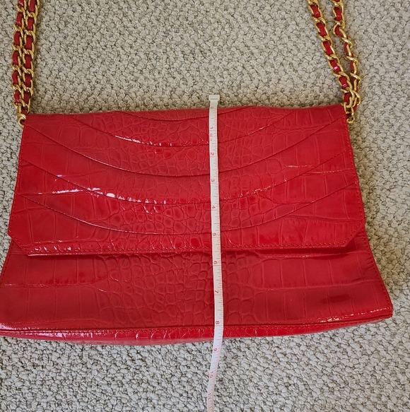 Vintage Saks Fifth Ave Black Label Red Crocodile Embossed Shoulder Bag - Picture 7 of 8